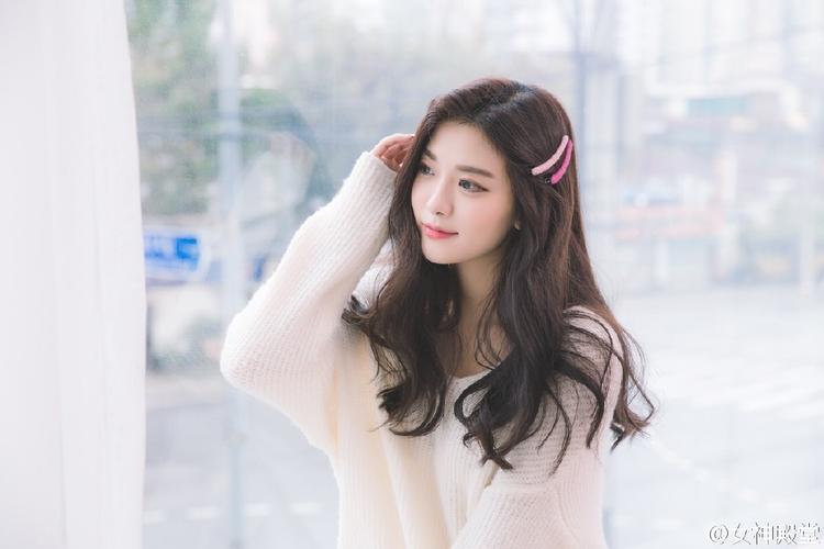 委内瑞拉截获一艘载有超3吨可卡因的运毒“潜艇”